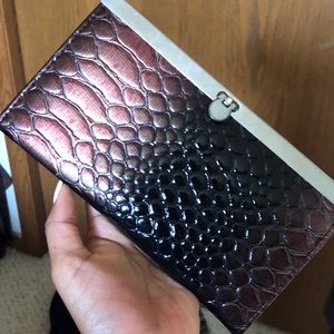 Snake skin wallet